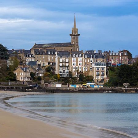 L'Ecume - Studio Moderne Avec Grand Balcon Et Place De Parking Appartement Dinard Buitenkant foto